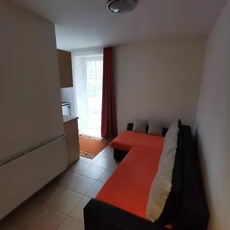 Na Samote U Lesa Loučovice