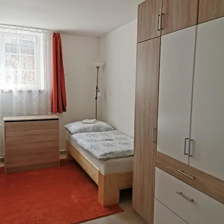 Apartament Na Samote U Lesa *