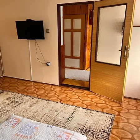 Apartament Na Samote U Lesa Loučovice