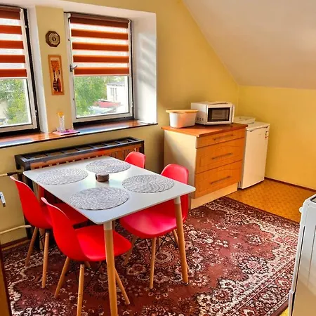 Apartament Na Samote U Lesa Loučovice
